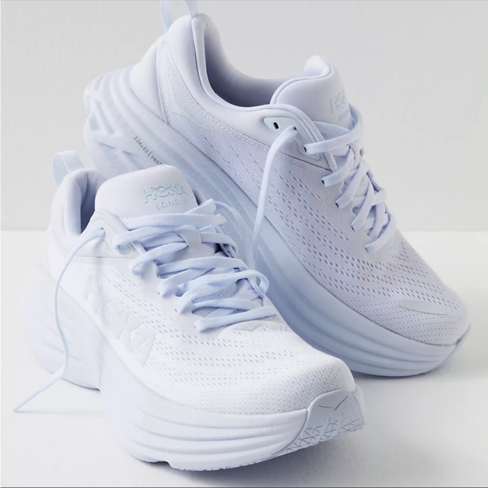 Hoka Women’s Bondi 8 Sneaker in White/White size 11 New in Box